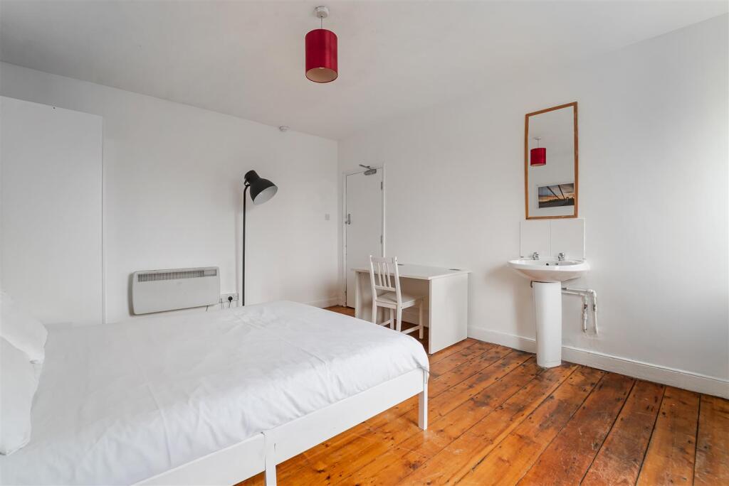 1 bedroom house for rent