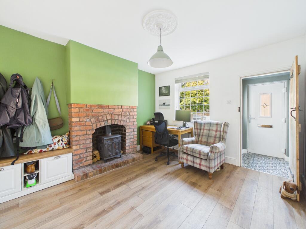 Main Street, Horsley Woodhouse photo 3