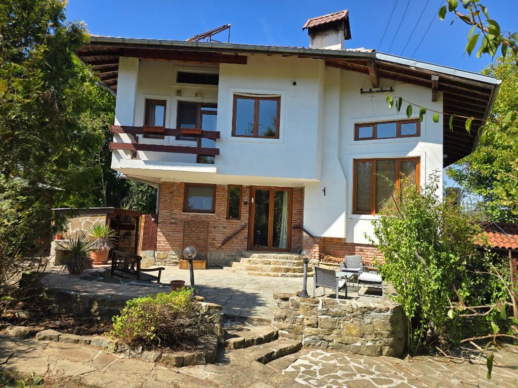 Main image of property: Kapinovo, Veliko Tarnovo