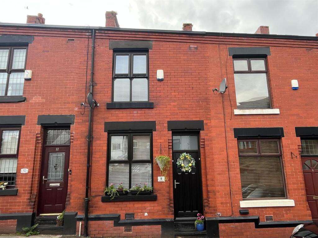 Main image of property: French Street, Stalybridge