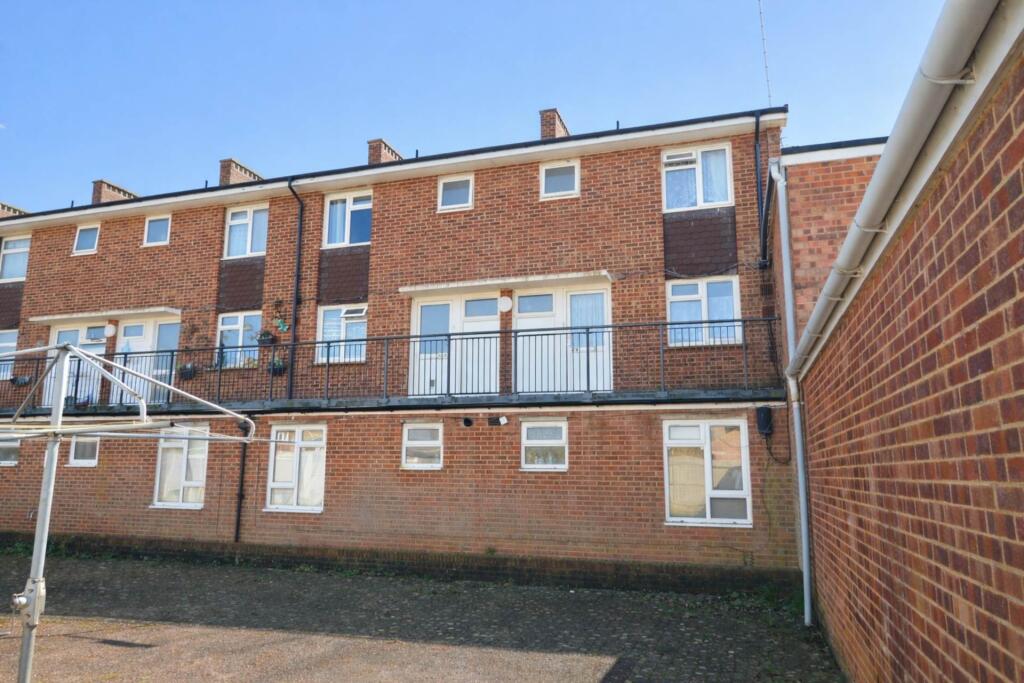 Main image of property: Hillfield, Hatfield