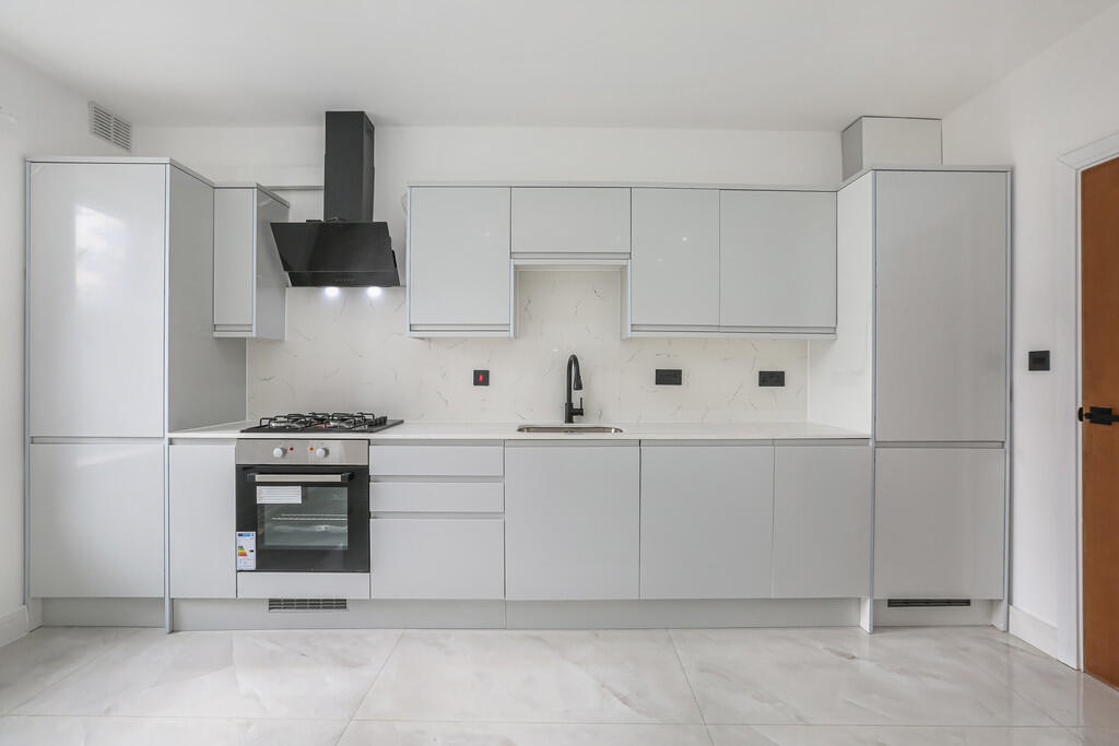 Main image of property: NEW BUILD FLAT TO RENT IN CARSHALTON