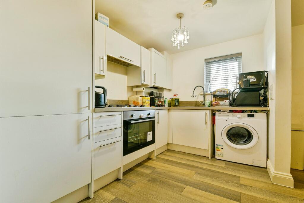 Apartment in Stevenage - View 2