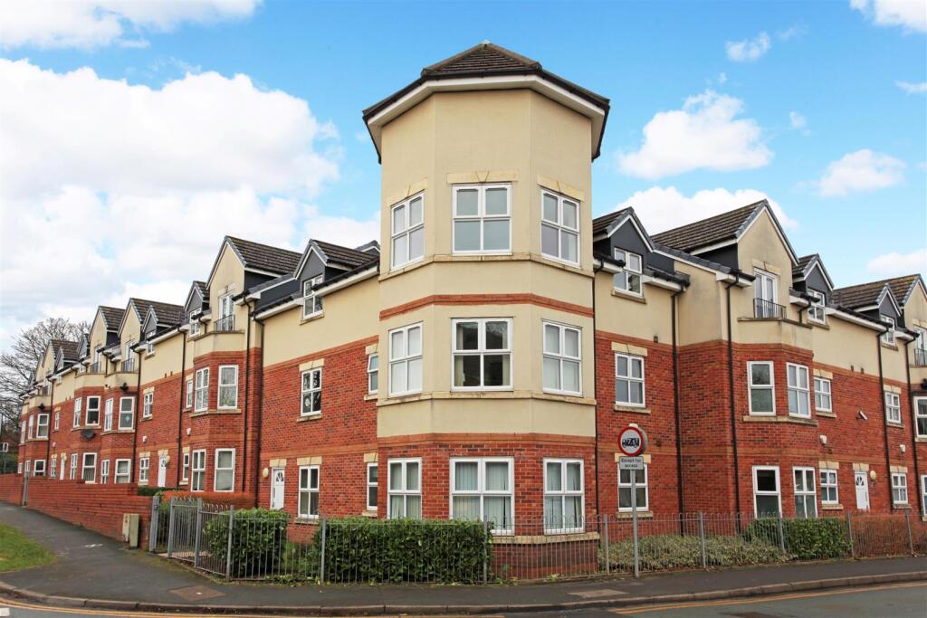 2-bed flat on Balmoral Court, Captain Webb Drive, Dawley, £119,950
