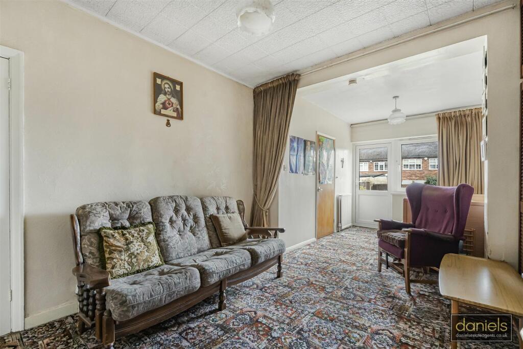 The Croft, Wembley photo 3
