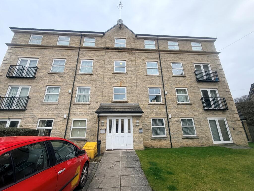 Main image of property: Winding Rise, Bailiff Bridge, Brighouse