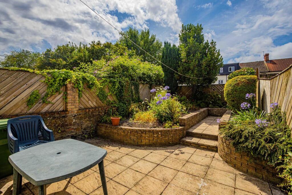 Flora Street, Cathays - View 5
