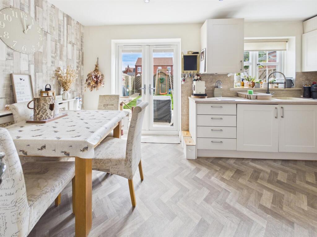 House in North Kesteven, Waddington - View 4
