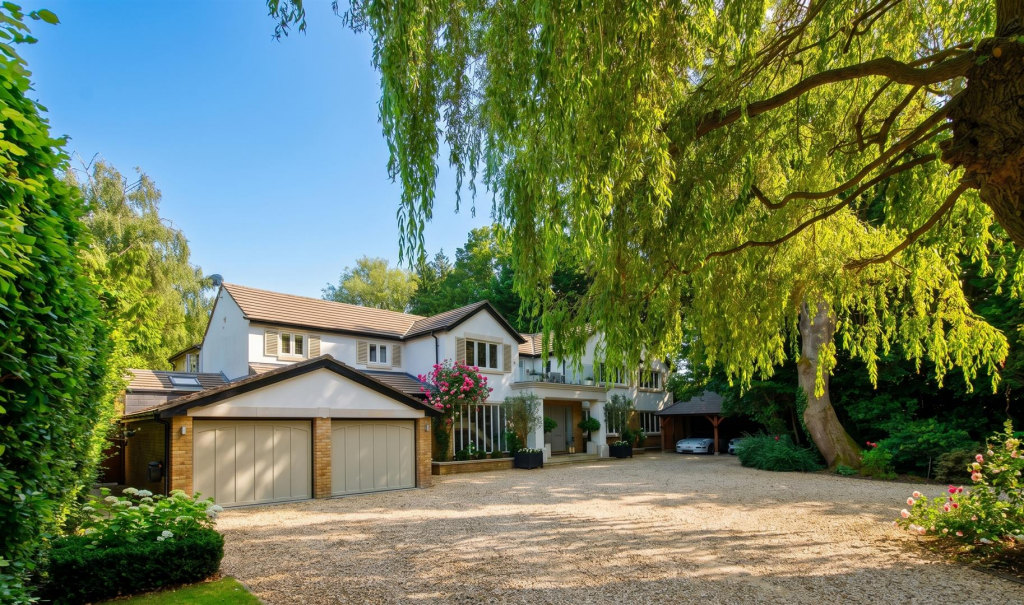 Main image of property: Ferry Lane, Marlow SL7