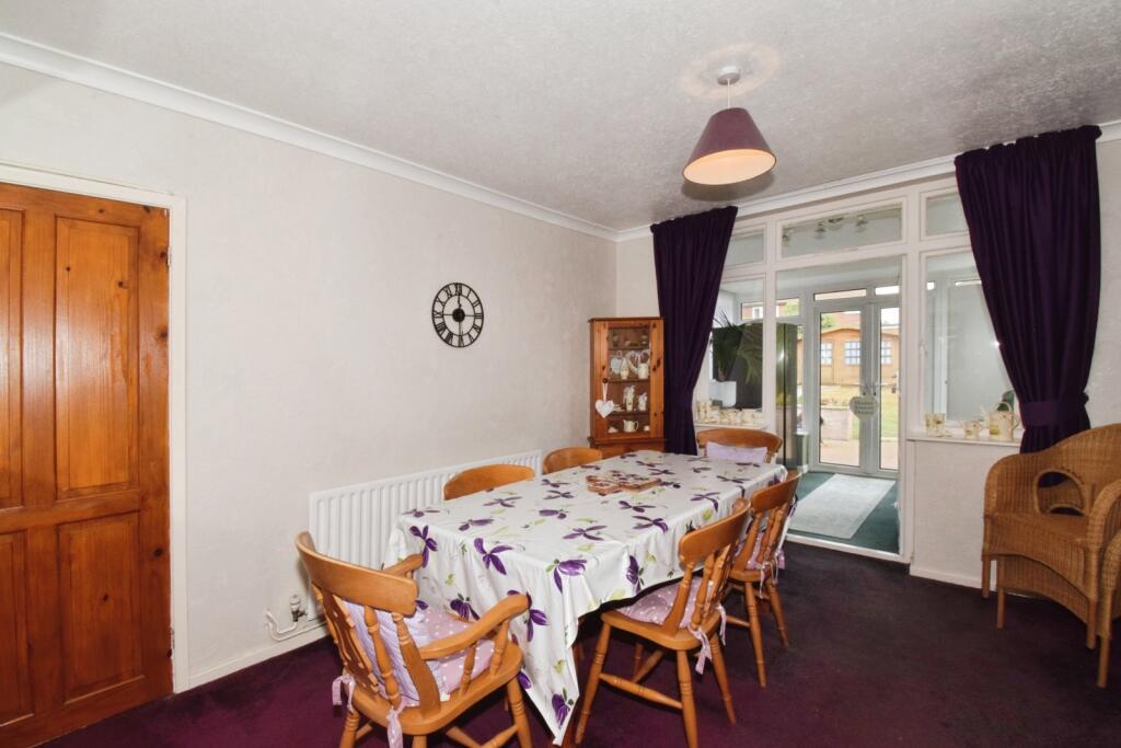 House in Charnwood, Birstall - More