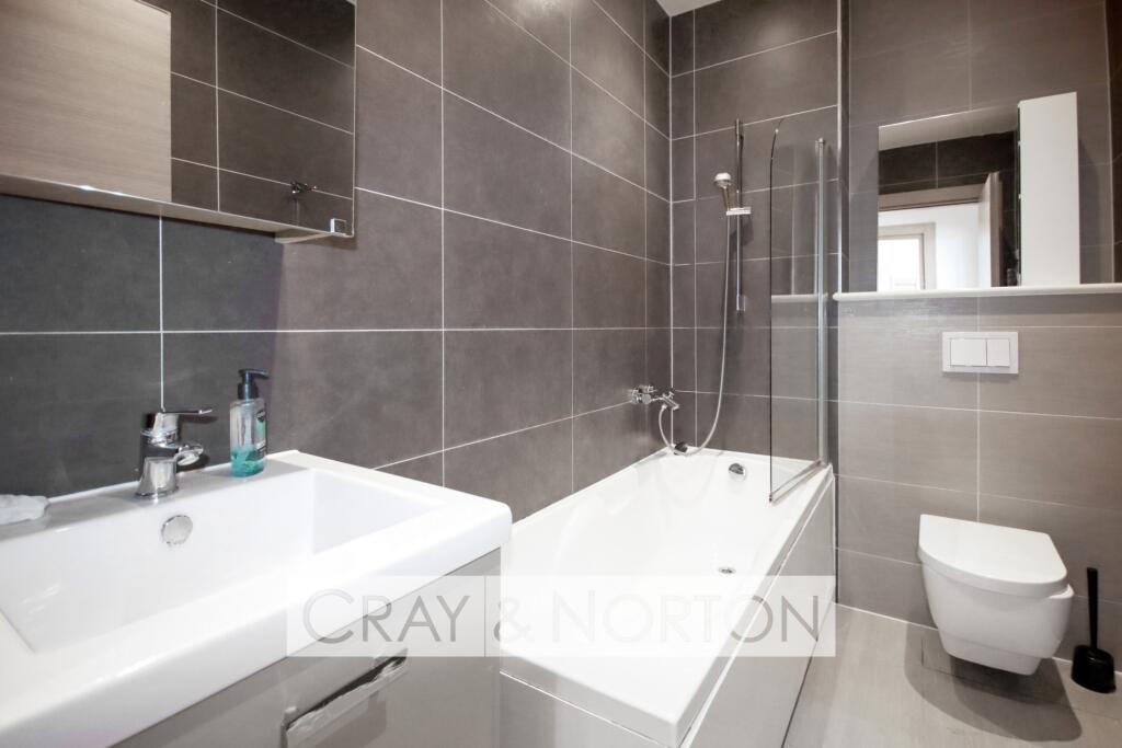 Apartment in London, Elmers End - View 5