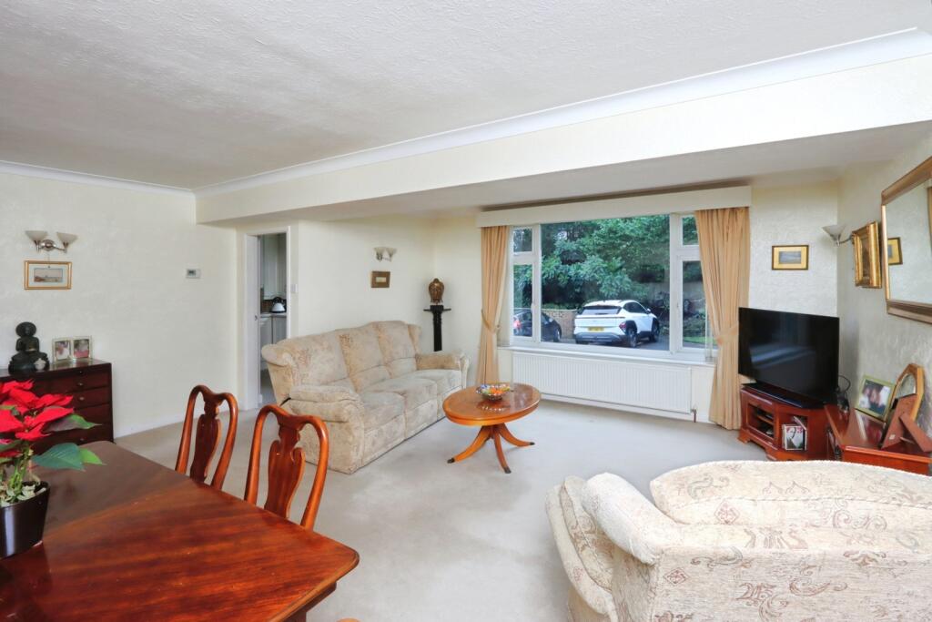 Bocking Lane, Sheffield, S8 - More