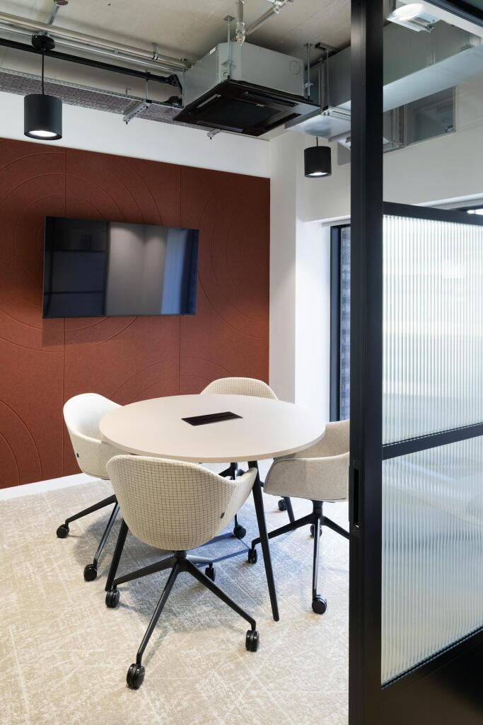 Fitted 4th Floor