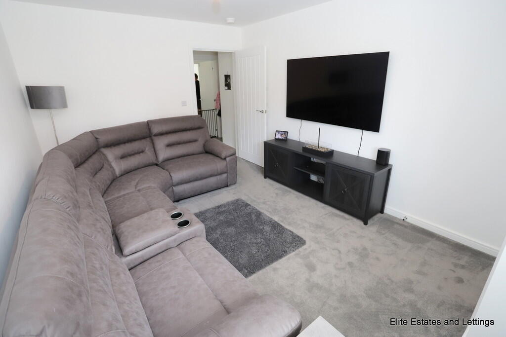 Wheatley Close, Bowburn photo 2