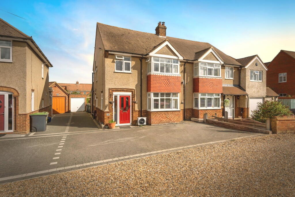 Main image of property: Shefford Road, Clifton, SG17 5QS