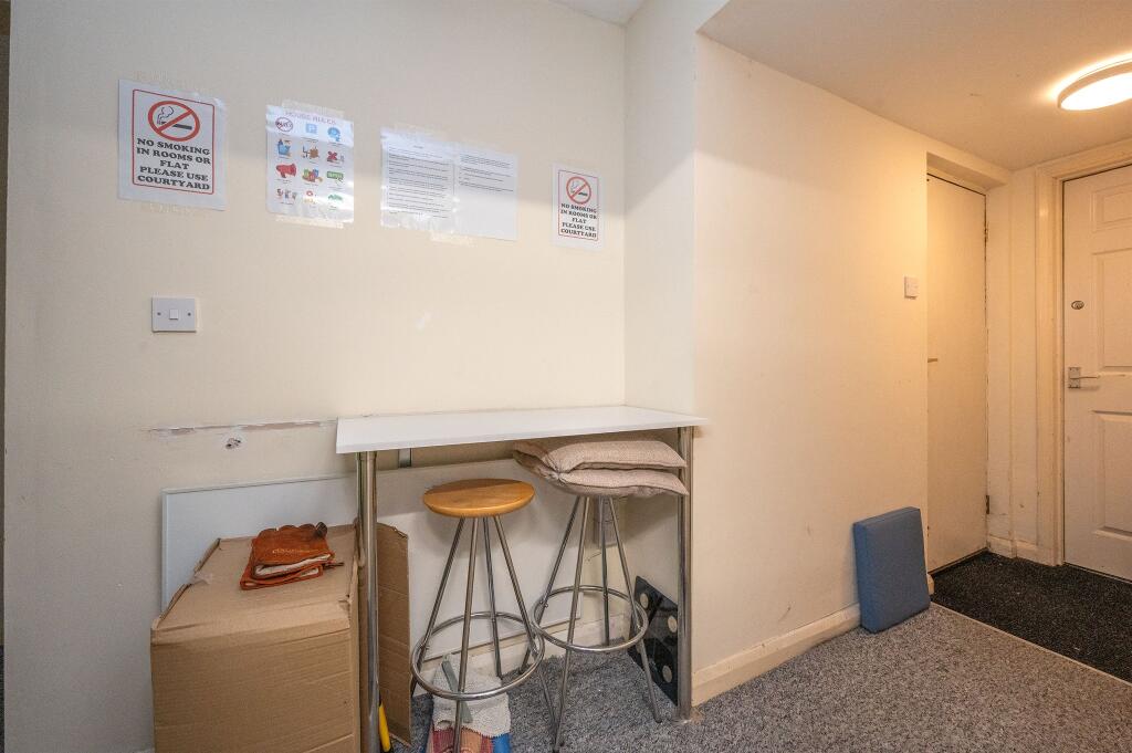 Apartment in Desborough, North Northamptonshire - View 2