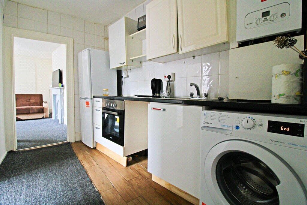 Main image of property: 1 Sheperdess Walk, Islington, London, N1