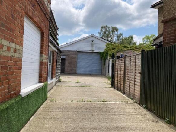 Driveway.jpg