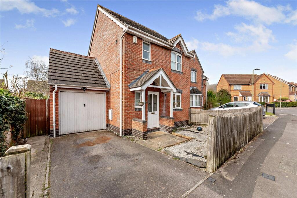 Main image of property: Meadowsweet Close, Thatcham, Berkshire, RG18