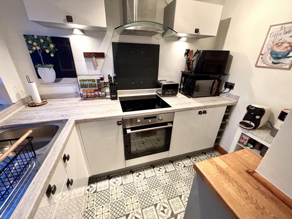 Additional image 4 of Huish, Yeovil, BA20