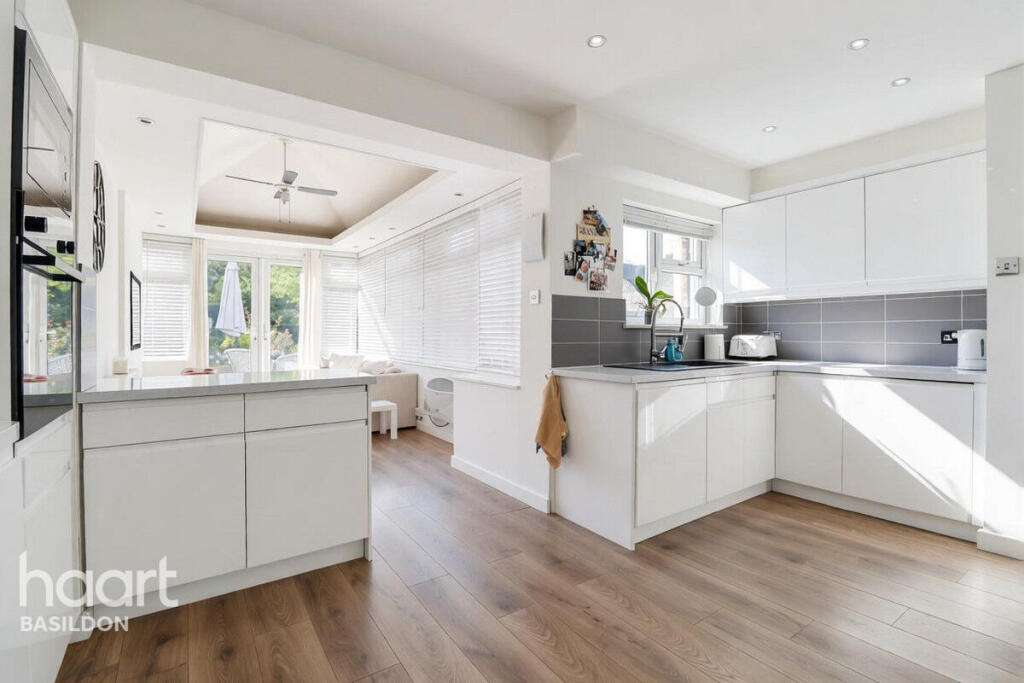 House in Basildon, Essex - More