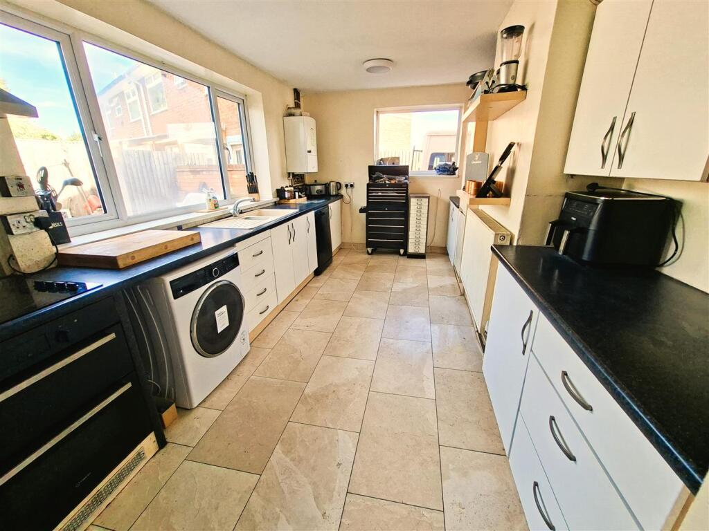 Packwood Road, Sheldon, Birmingham photo 4