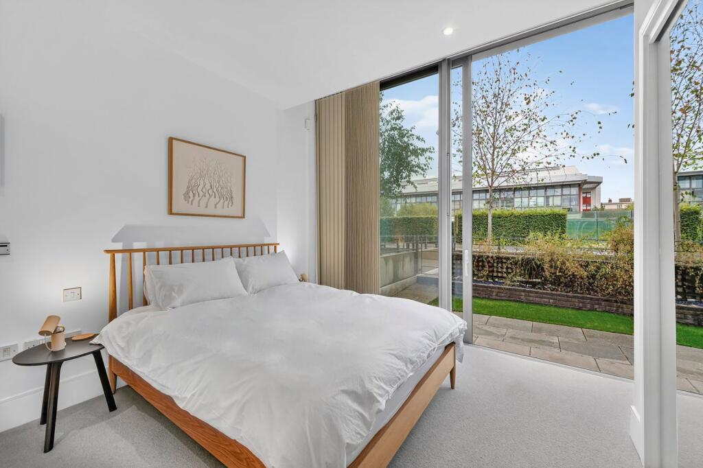 Apartment in London - View 4