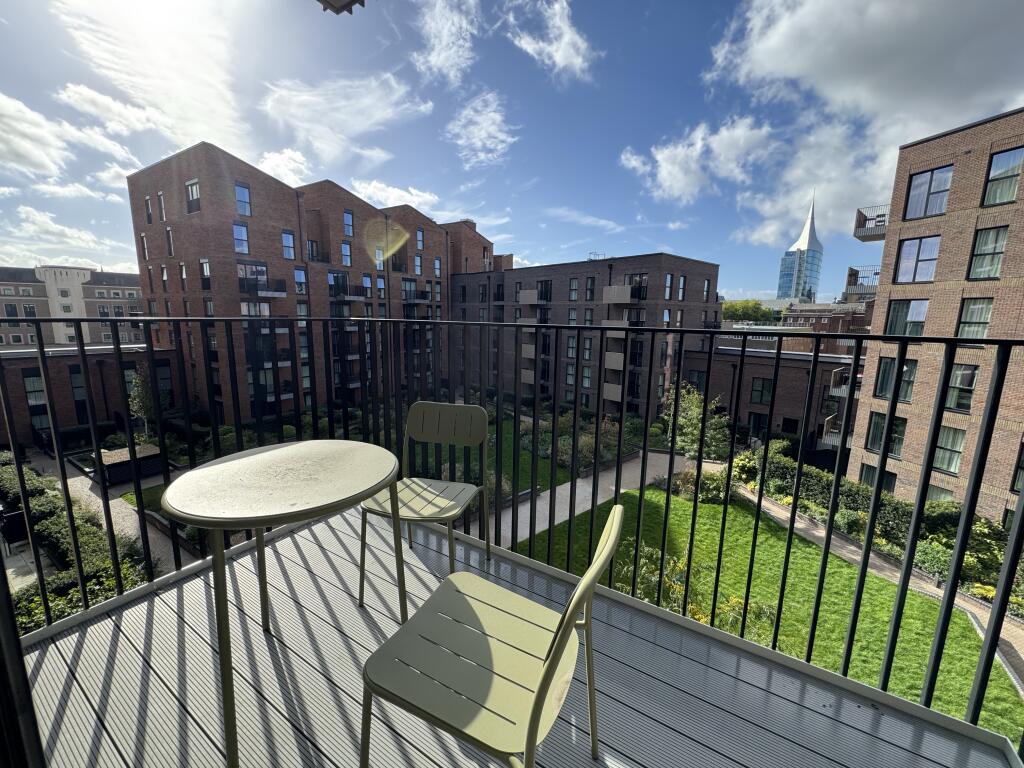 Apartment in Reading, Huntley Wharf, Newtown - View 5