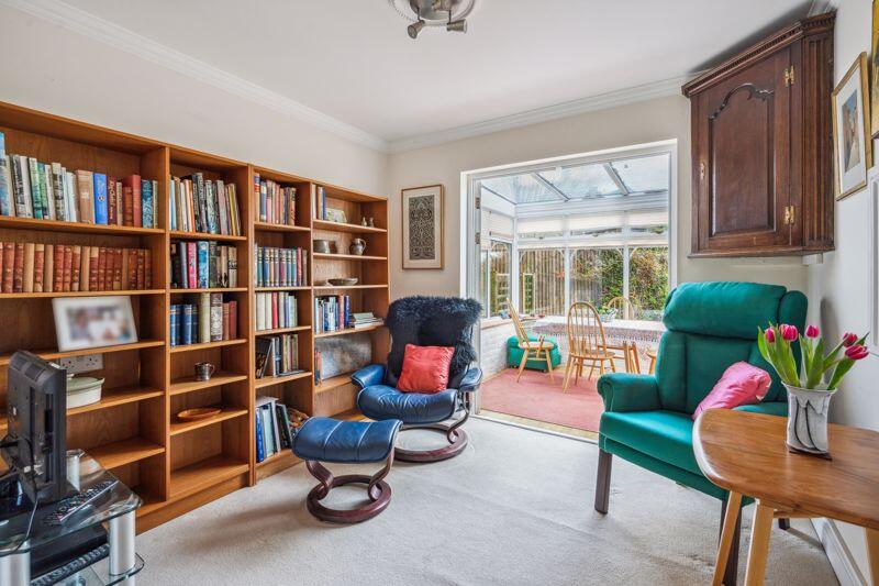 Quality Retirement living at Framers Court, Lane End photo 3