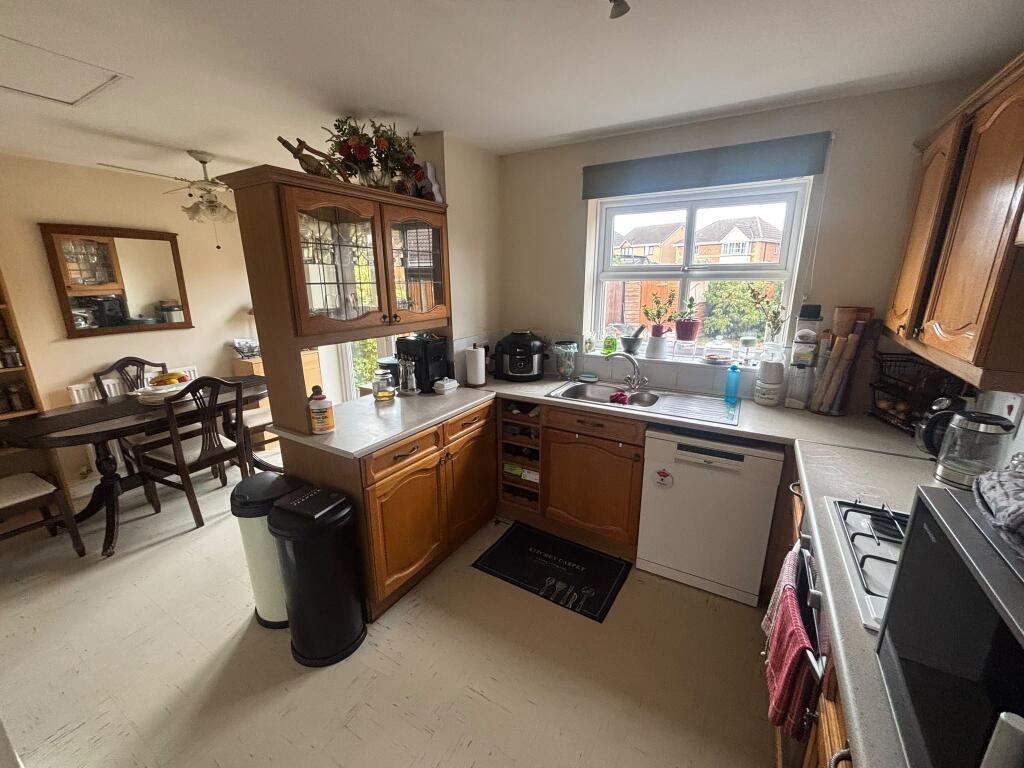 House in Peterborough, City of Peterborough - View 4