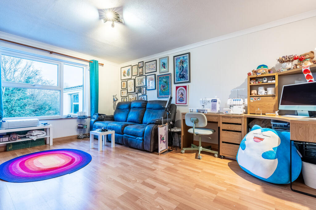 Apartment in Bristol - View 5