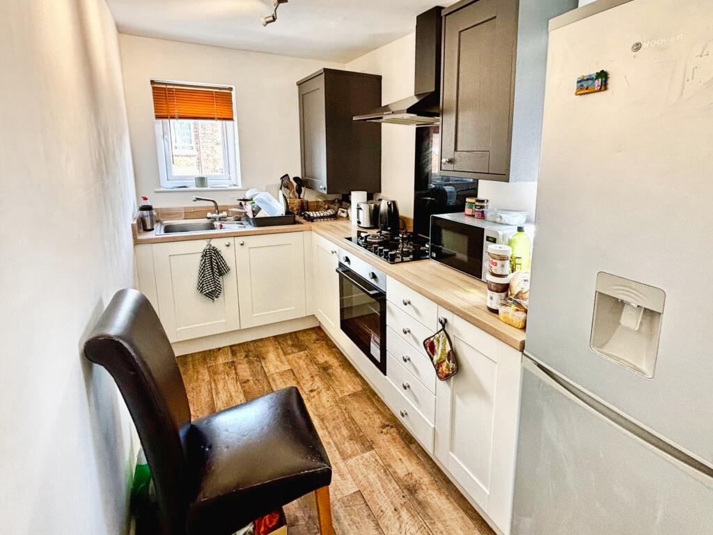 Apartment in North Tyneside, North East - View 4