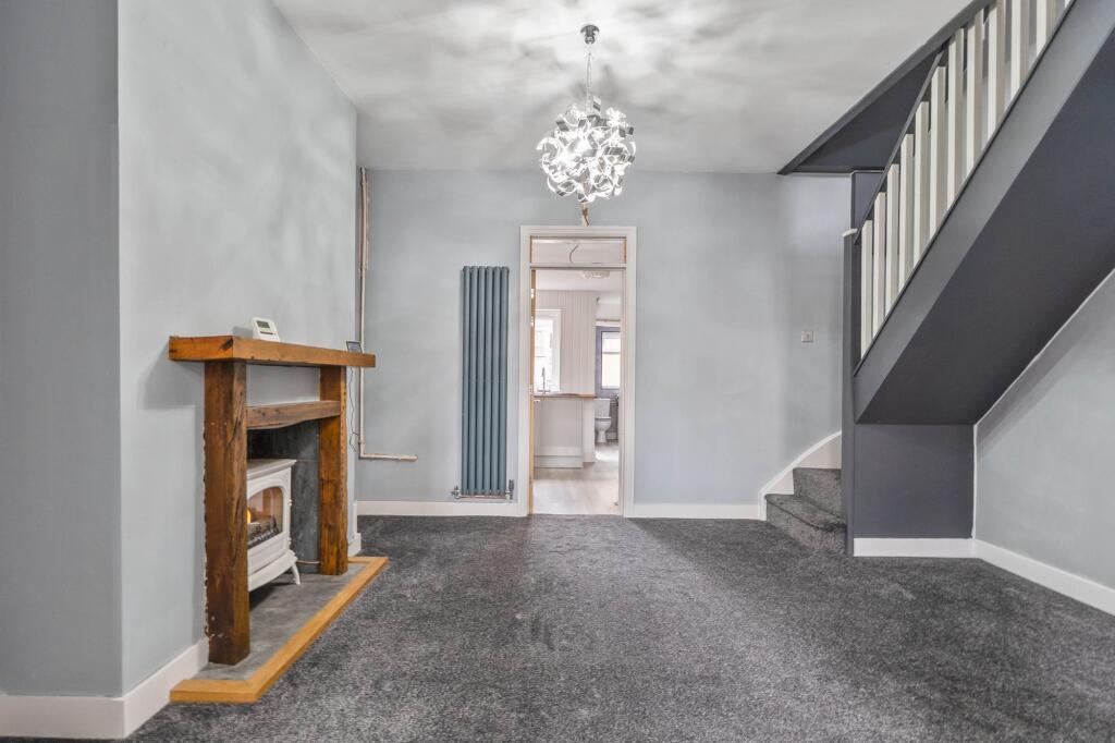 House in Newport, St. Julians - View 4