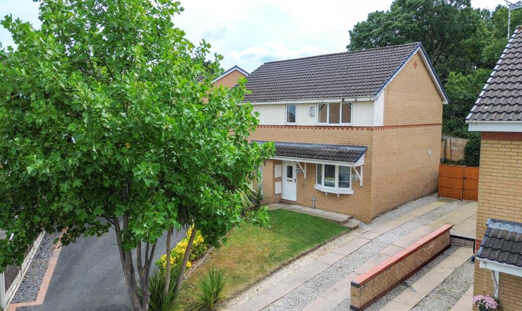 Titian Close, Connah's Quay, Deeside, Flintshire, CH5 4WF, Flintshire