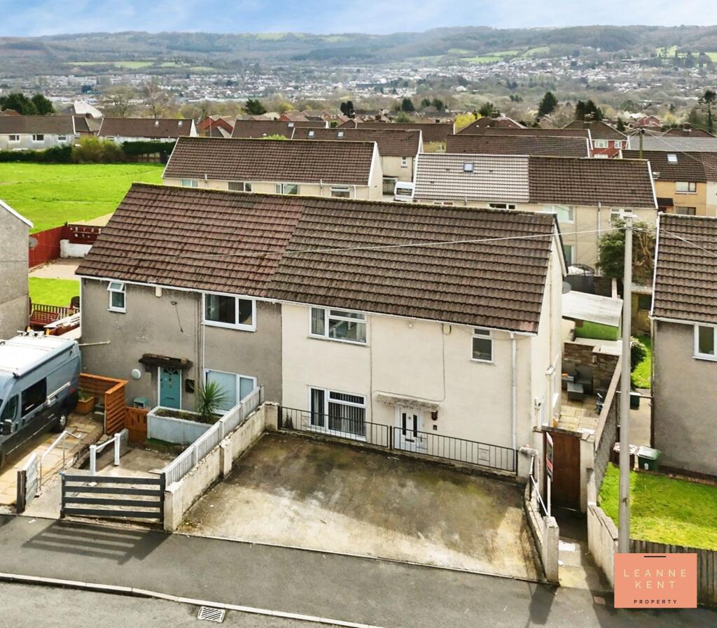 Main image of property: Pen-Y-Groes, Caerphilly, CF83