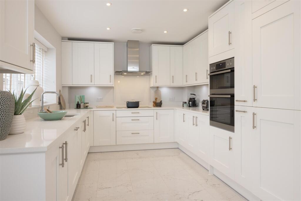 House in Weymouth, Dorset - View 4