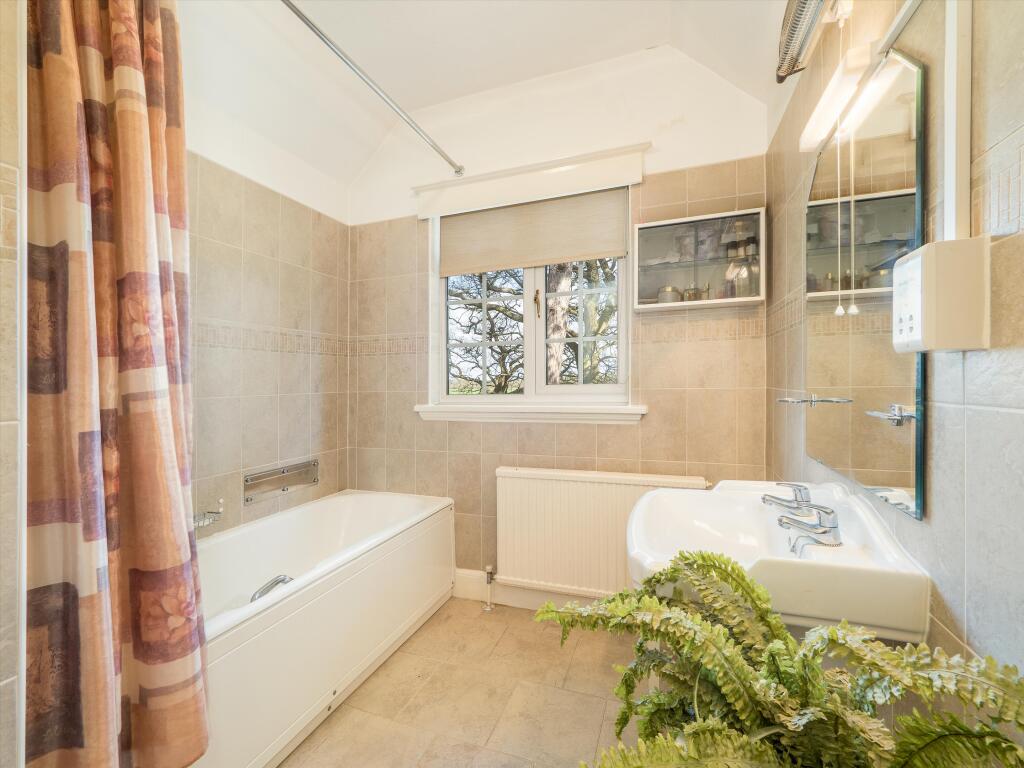 Additional image 13 of Liveridge Hill, Henley-in-Arden, Warwickshire B95