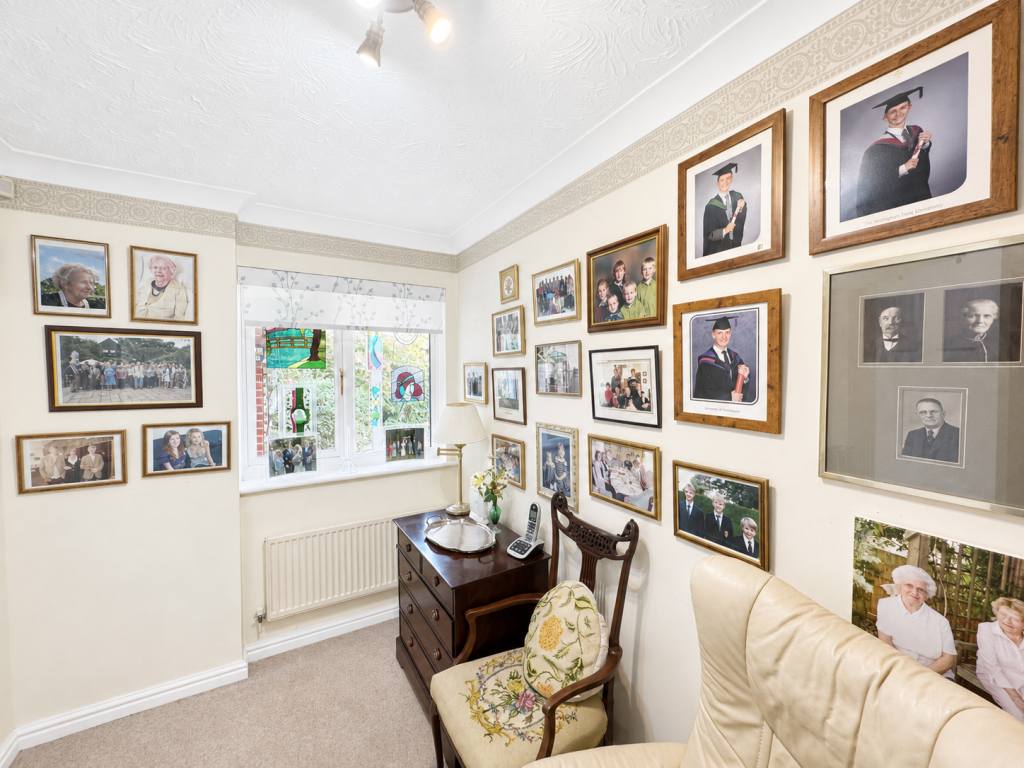 House in Tonbridge - View 3