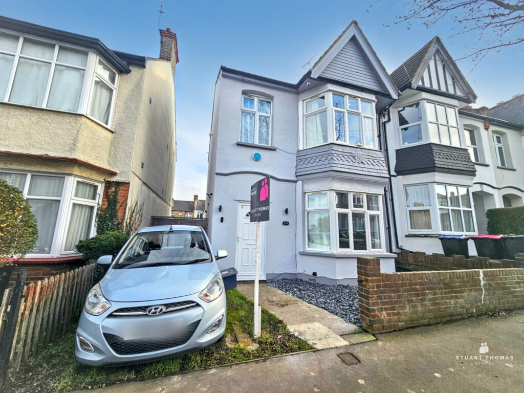 Main image of property: Hildaville Drive, Westcliff-on-Sea