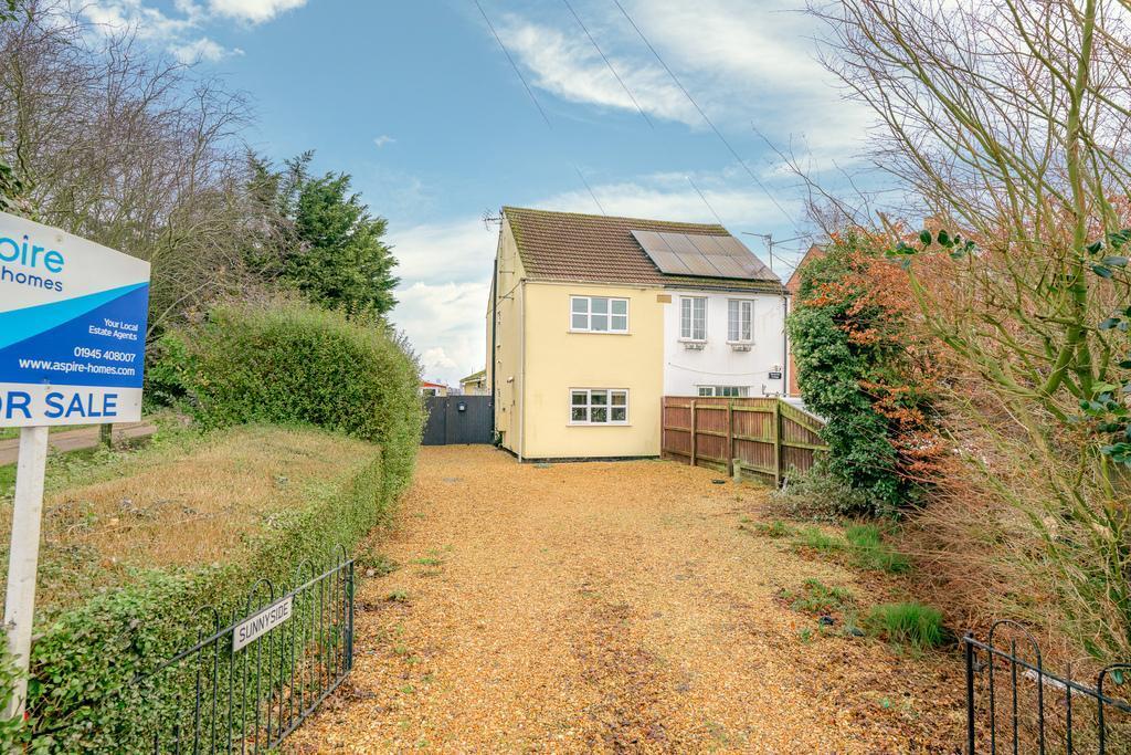 Main image of property: Station Road, Wisbech St Mary, Wisbech, Cambridgeshire, PE13 4RW