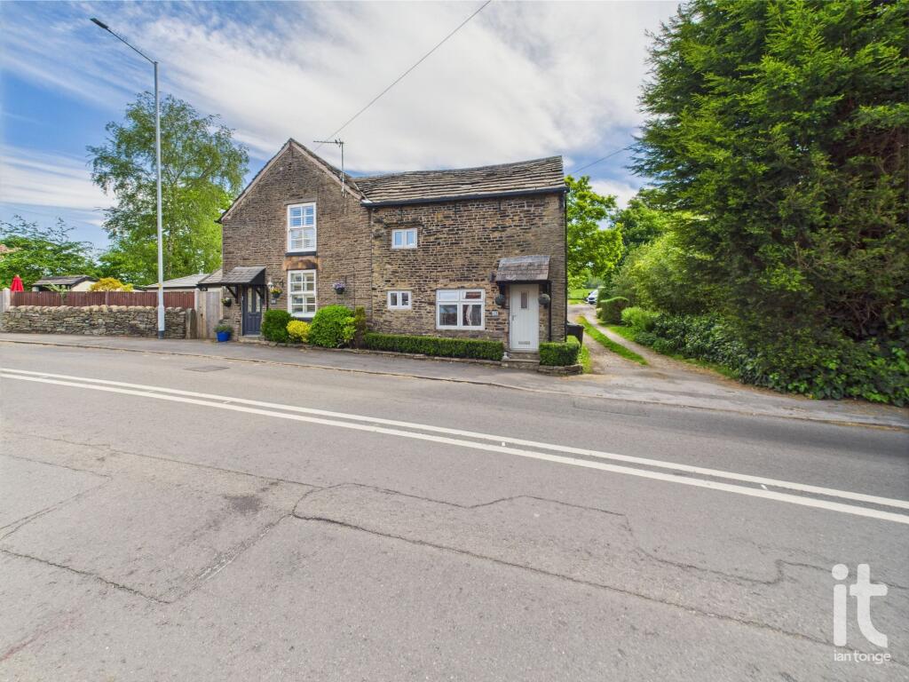 2-bed house on Windlehurst Road, High Lane, Stockport, SK6, £299,950