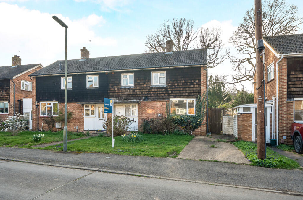 3-bed semi-detached on Little Hide, Guildford, Surrey, GU1, £425,000