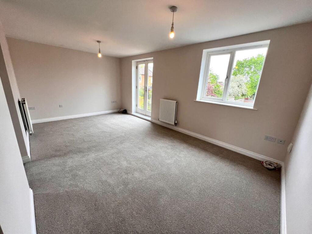 House in Upton, St Crispin's - View 4
