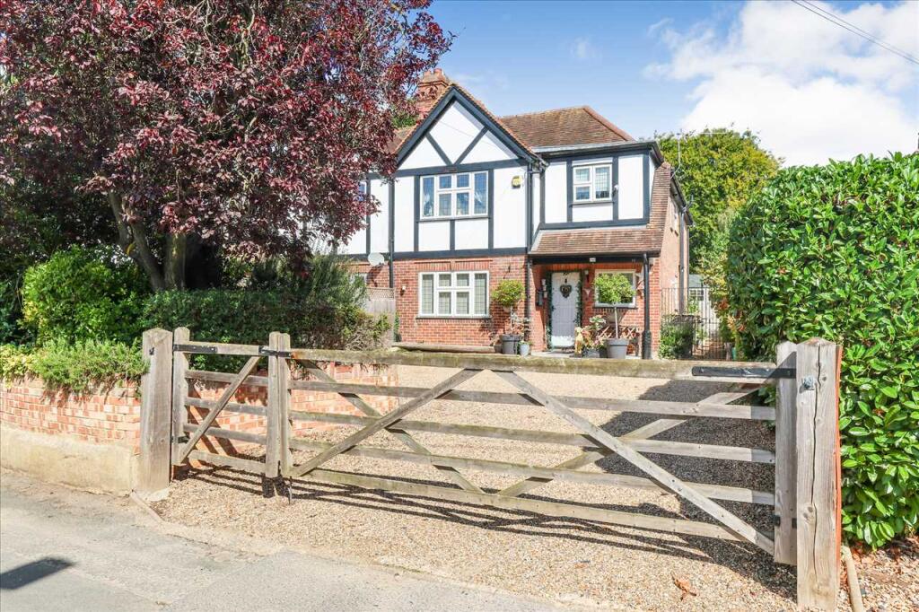 Main image of property: Lower Cippenham Lane, Cippenham, Slough