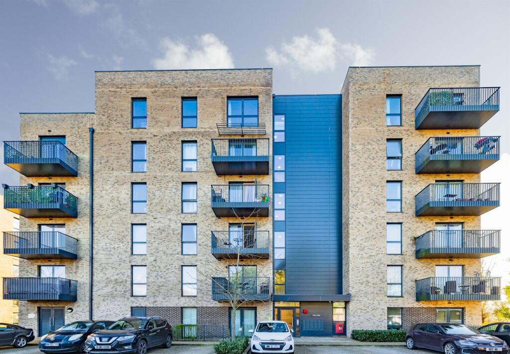 Main image of property: Riverwell Close, Watford