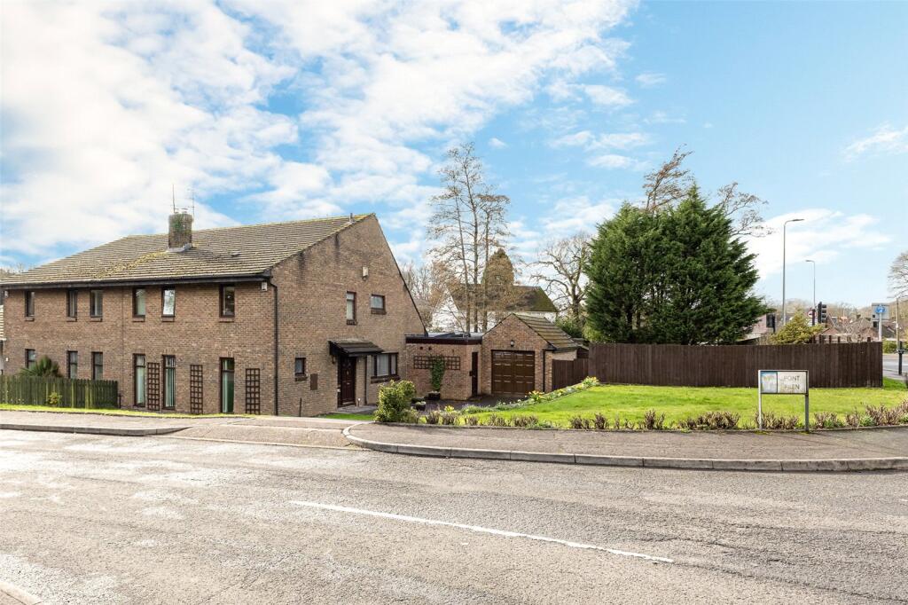 Main image of property: Pontfaen, Cyncoed, Cardiff., CF23