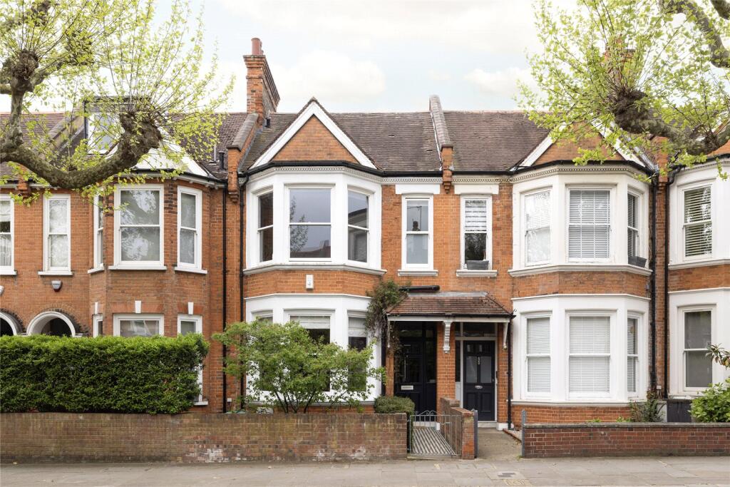 House in London, Silchester Estate, North Kensington - View 3