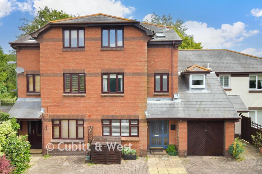 Main image of property: Penfolds Place, Arundel, West Sussex