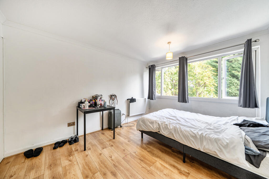 House in London, Upper Sydenham, Forest Hill - More