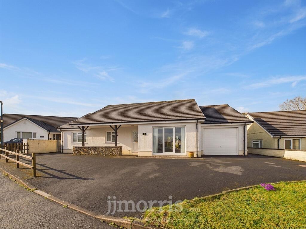 Main image of property: Bryngwyn, Newcastle Emlyn, SA38